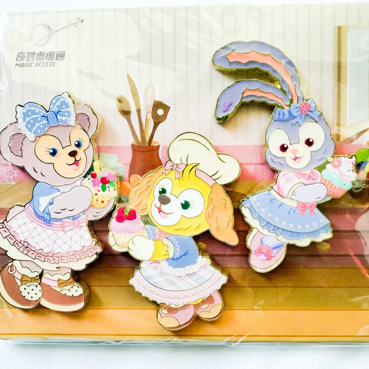 HKDL - Duffy and Friends Pins Set – MadHouse Collectibles