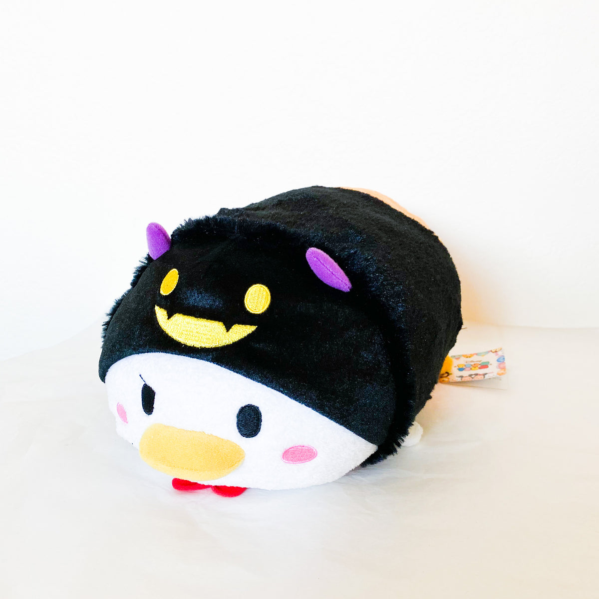 Disney deals Tsum Tsum Medium Halloween Donald Duck Plush