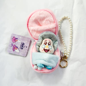 Baby Oyster Mart - Grandma Oyster Plush Keychain
