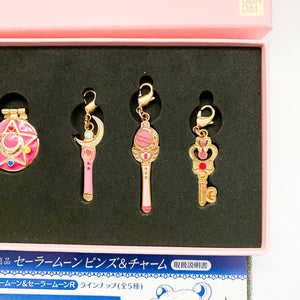 Bandai Sailor Moon & Sailor Moon R Pins and Charms Box Set