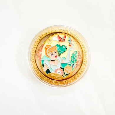 HKDL - Princesses - Cinderella and Rapunzel Spinner Medallion