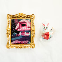 Miniso x Disney - Alice in Wonderland - White Rabbit Running Magnetic Figure and Frame Stand