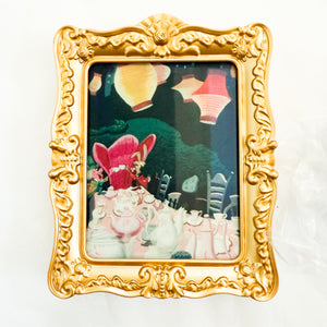 Miniso x Disney - Alice in Wonderland - Alice Mad Tea Party Magnetic Figure and Frame Stand