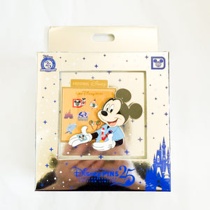 Walt Disney World - Hidden Mickey Pin Trading Board with Mickey Mouse Jumbo Pin