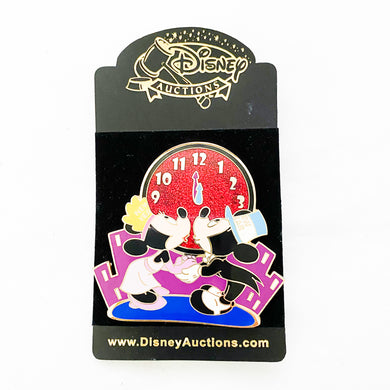 Disney Auctions - Happy New Year - Mickey and Minnie Mouse Pin