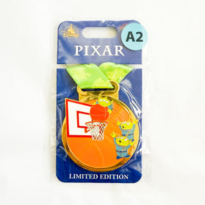 HKDL - Magic Game Prize - Little Green Men Basketball Medal Pin