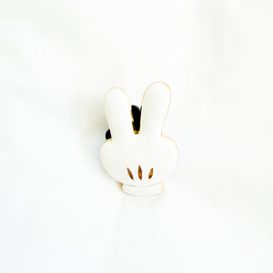SHDR - Mickey's Glove Shape - Peace Sign Pin