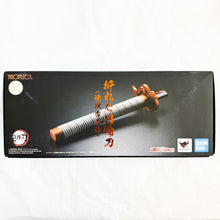 Demon Slayer: Kimetsu no Yaiba - Broken Nichirin Sword Kyojuro Rengoku Proplica Prop Replica