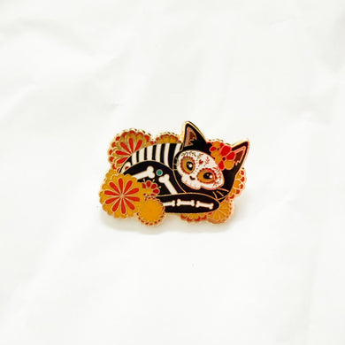 Loungefly - Dia De Los Muertos - Cat Laying Down Pin