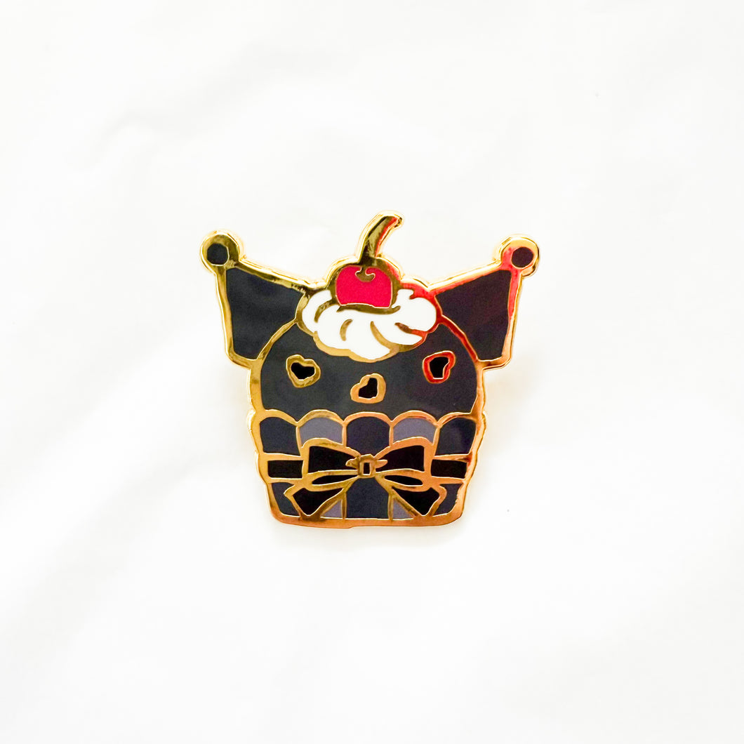 Loungefly - Kuromi 20th Anniversary - Cupcake Pin