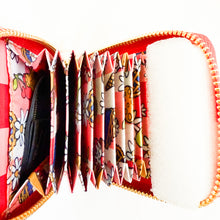 Loungefly - Disney Fab 6 Picnic Accordion Wallet