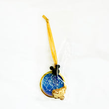 HKDL - Pin Trading Carnival 2025 - It's A Small World Card and Pin