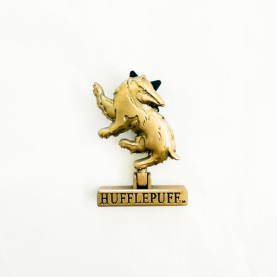 Universal Studios - Harry Potter - Hufflepuff Pin