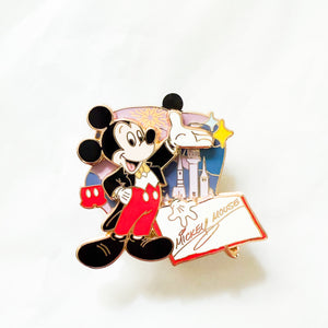 SHDR - Pin Trading Fun Day 2025 - Disney Friends Autographs - Mickey Mouse Pin