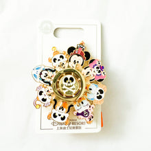 SHDR - Pirates Series - Mickey and Friends Spinner Pin
