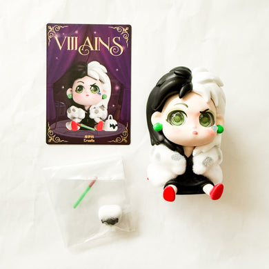 Miniso x Disney - Villains - Cruella De Vil Mini Figure