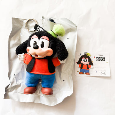 POP MART - Mickey Family Cute Together - Goofy Plush Pendant