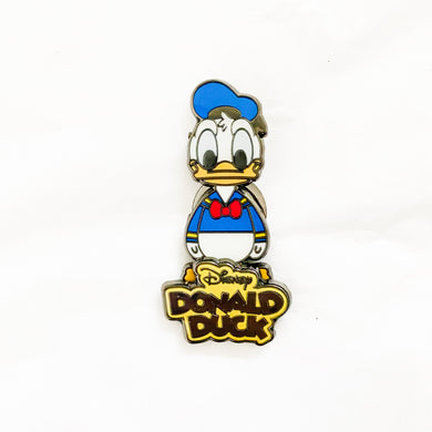 Disney Characters - Standing Magnetic Badge - Donald Duck