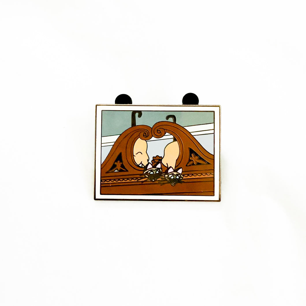 Film Mystery Series - Si and Am Pin