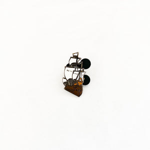 GWP - Mini Pirate Ship Pin