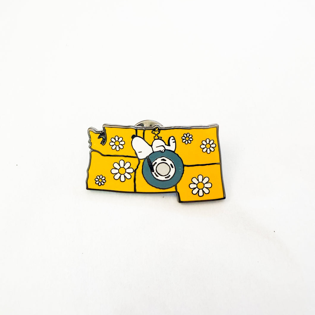 Loungefly - Peanuts Snoopy States Road Trip - Northwest Pin