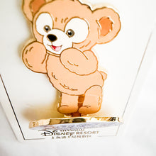 SHDR - Duffy & Friends Stand Series - Duffy Pin