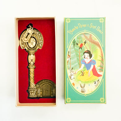 DLP - Snow White and the Seven Dwarfs Collectible Key