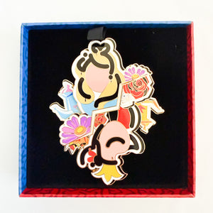 DLP - Alice and the Queen of Hearts Back to Wonderland Jumbo Pin