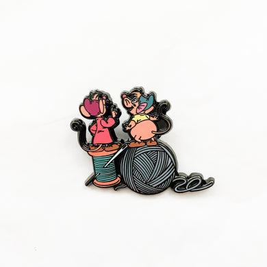 Loungefly - Princess Manga Style - Jaq and Gus Gus Pin