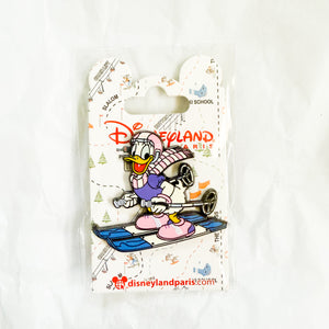 DLP - Daisy Duck Skiing Pin