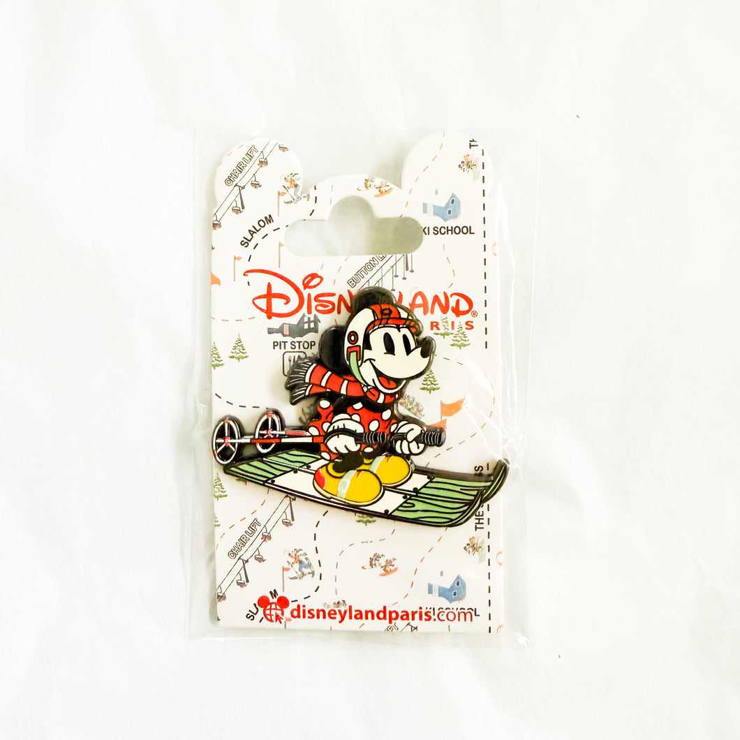 DLP - Minnie Mouse Skiing Pin