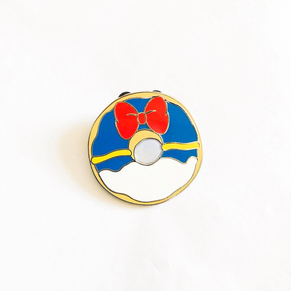 Donuts - Donald Duck Pin
