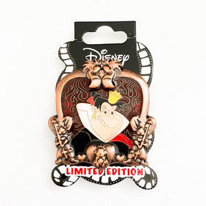 DSSH - Villainess In Frames - Queen Of Hearts Pin