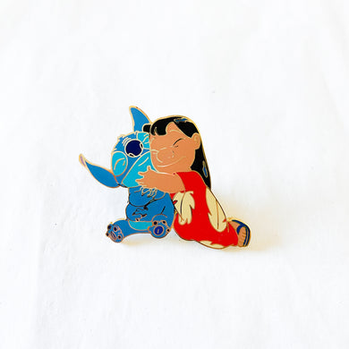 Loungefly - Dracula Stitch Pin – MadHouse Collectibles