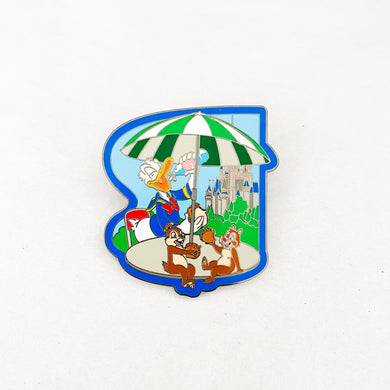 Donald Duck, Chip & Dale Eating Pin