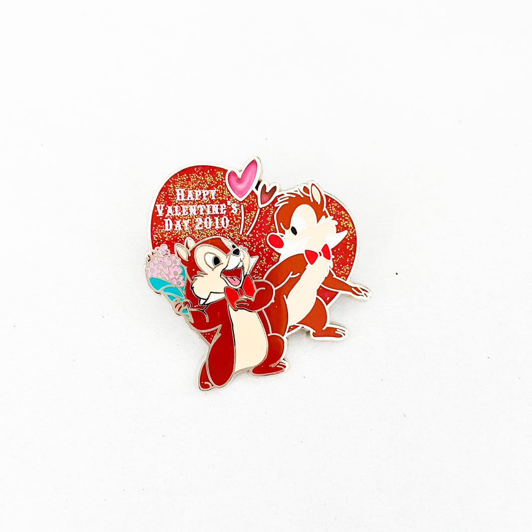 Happy Valentine's Day 2010 - Chip & Dale Glitter Heart Pin