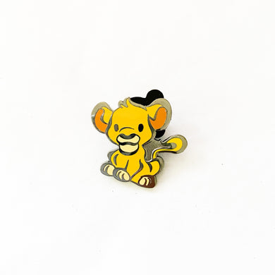 Cutie - Simba Pin