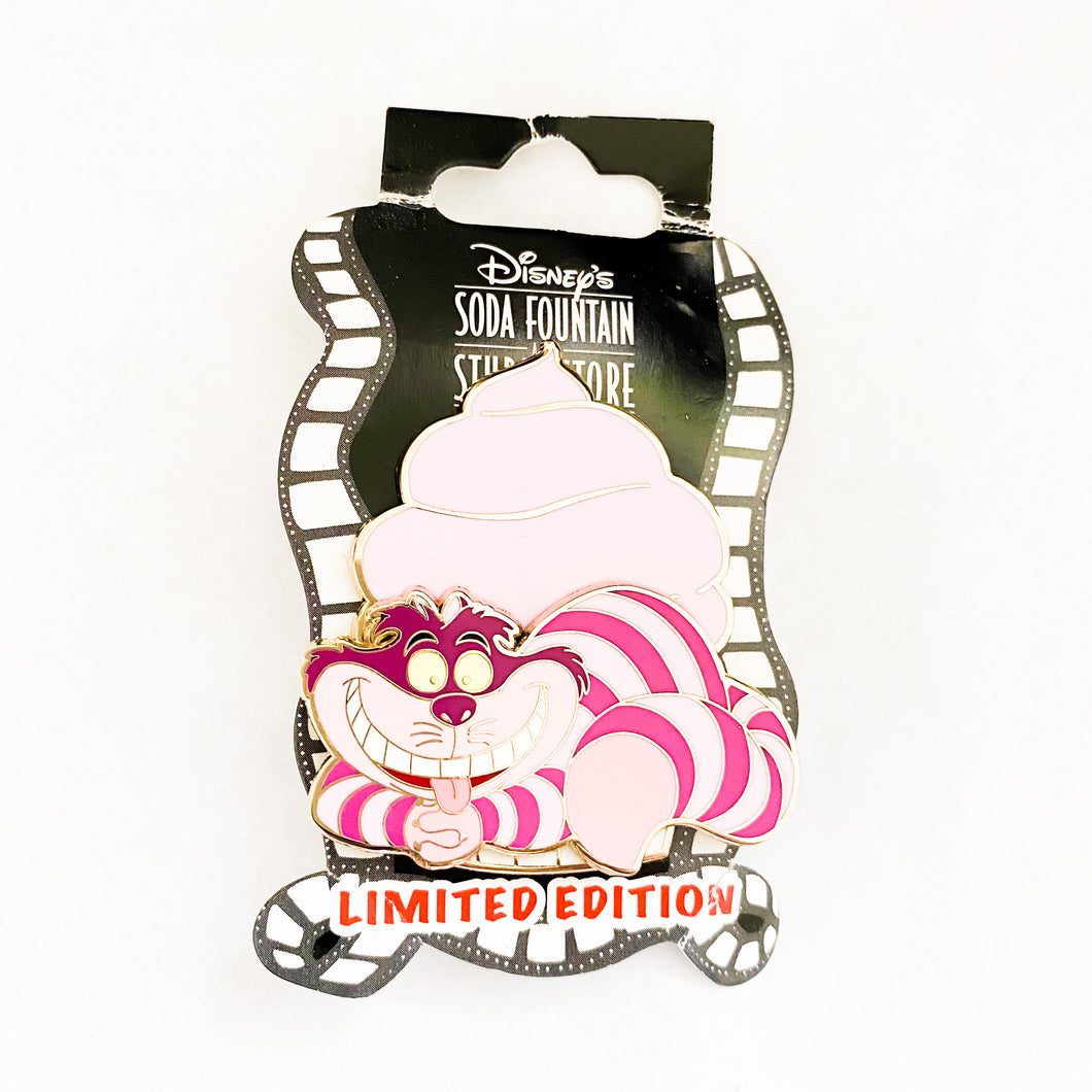 DSF - Alice In Wonderland Cupcake - Cheshire Cat Pin