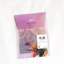Tangled Rapunzel & Flynn Rider Glittery Clear Folder